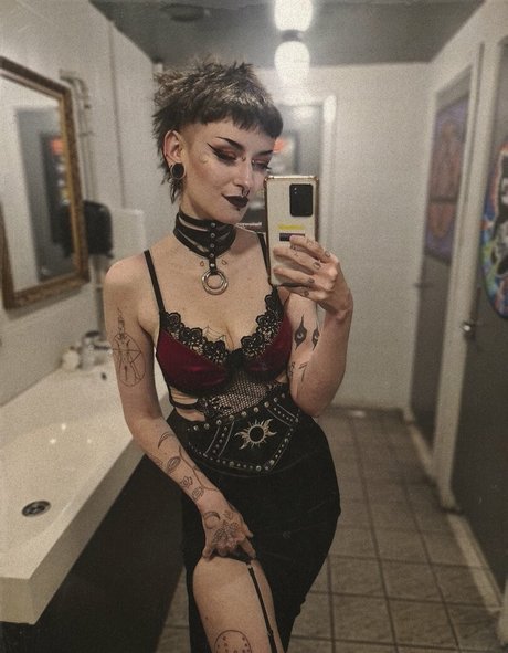 LittleDemonWitch OnlyFans geleakt