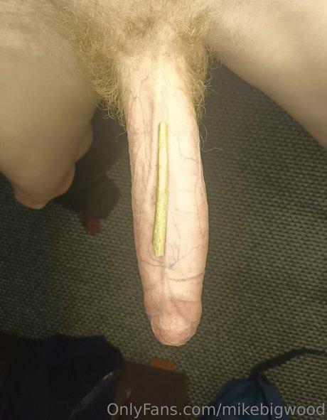 mikebigwood Leaks von OnlyFans