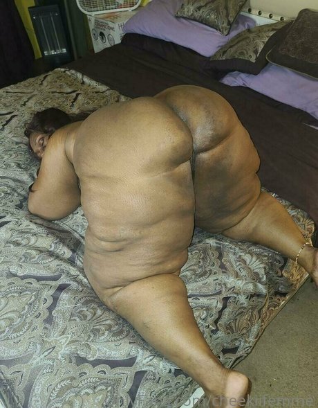 cheekiifemme Model OnlyFans Foto