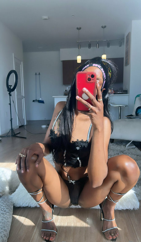 allucaneatwoo Nacktbilder-Leaks von OnlyFans