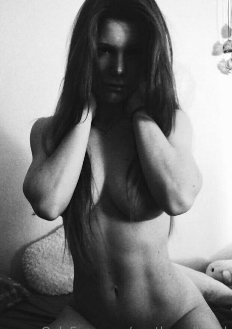 anntheredhead OnlyFans Nacktbilder