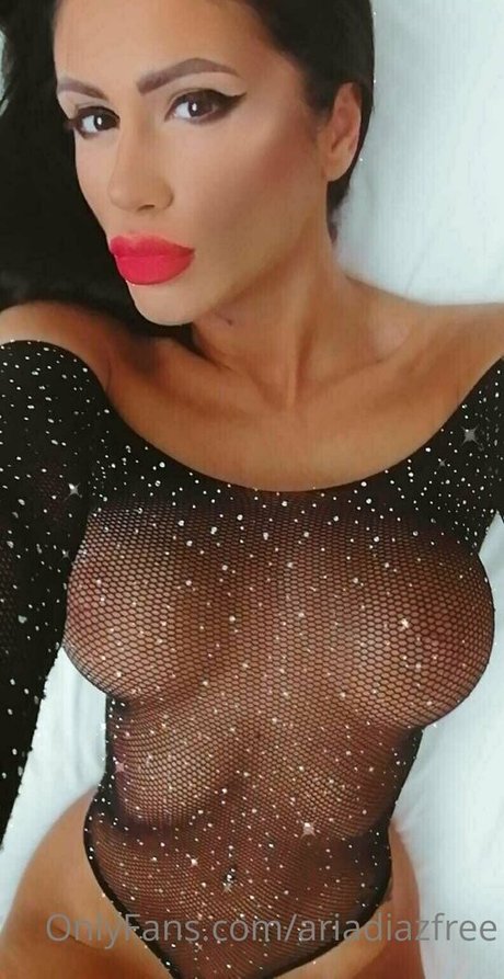 ariadiazxxx OnlyFans Striptease