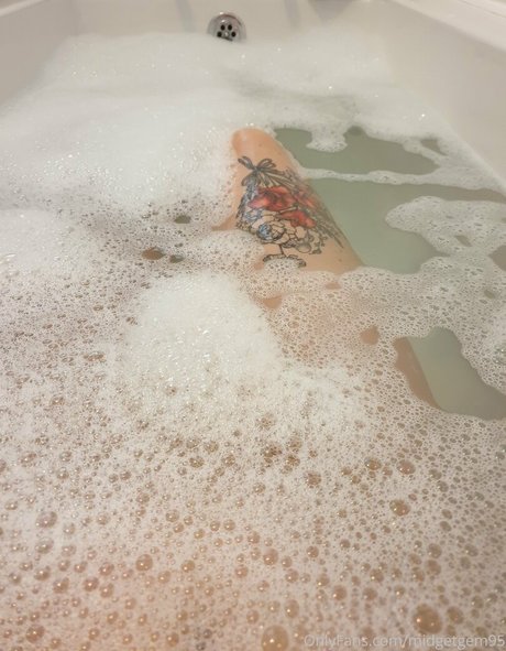 midgetgem95 OnlyFans Leak