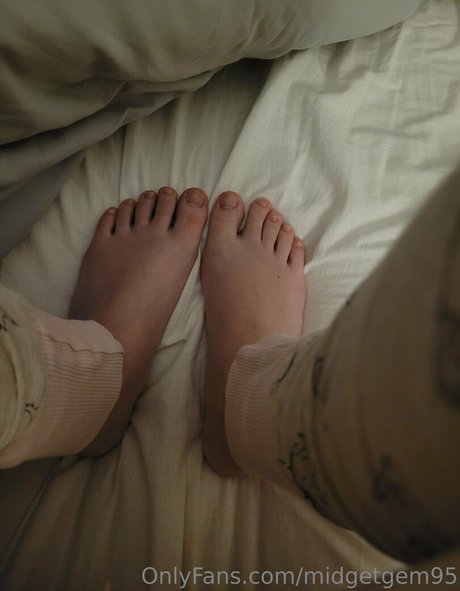 midgetgem95 Nacktbilder auf OnlyFans