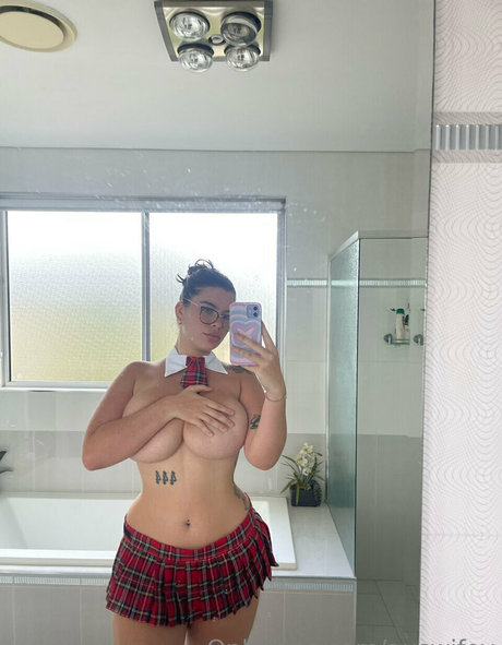 Phoebewillow Nacktpornos von OnlyFans geleakt