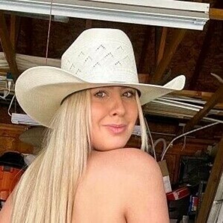 itsthespacecowgirl OnlyFans Fotos