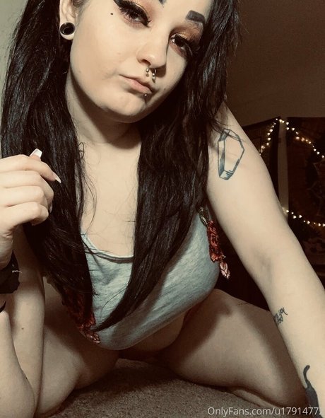 sexxmetalxbarbiex OnlyFans