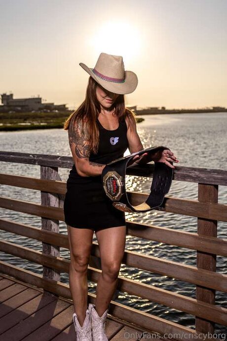 criscyborg OnlyFans Arsch Leak