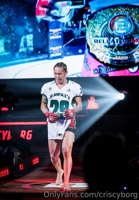 criscyborg Gratis OnlyFans