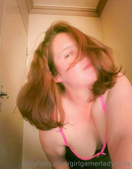 girlgamerladybella Oben ohne OnlyFans