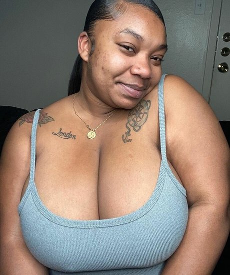 OceanRene Model OnlyFans Foto