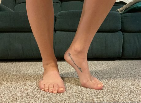 blondebombshell18 OnlyFans