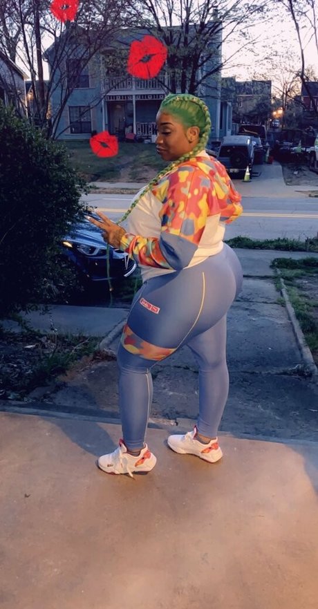 MonroeSweets OnlyFans geleakte Pornografie