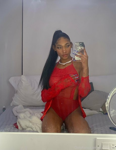 xcocodiorx OnlyFans Bilder