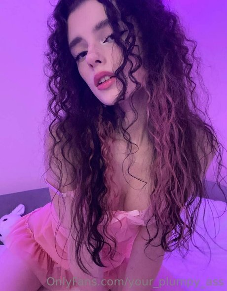 your plumpy ass Nacktbilder von OnlyFans geleakt