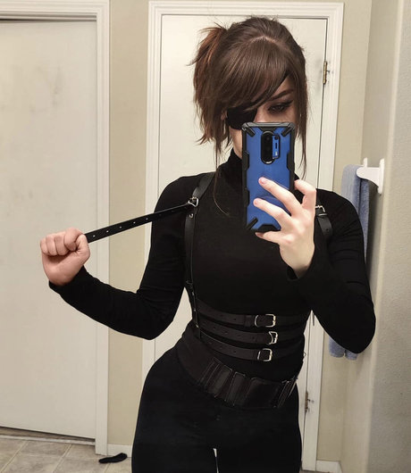 Lemonkiwi OnlyFans Sextape