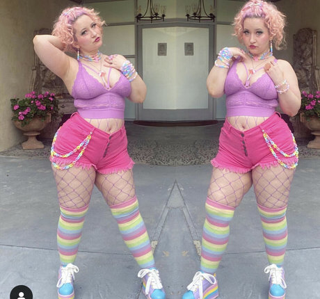 Cokebottle Thunderthighs OnlyFans-Leaks