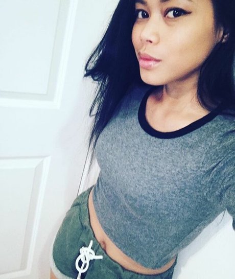 Jonna Mae OnlyFans OnlyFans