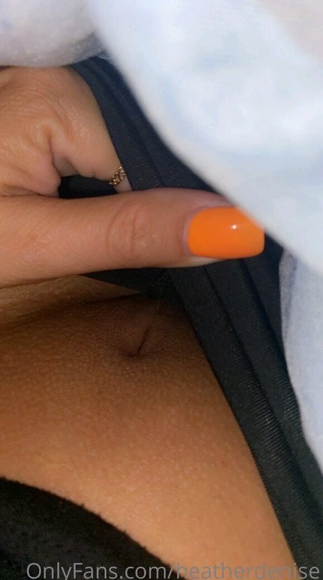 Only yours OnlyFans Leak