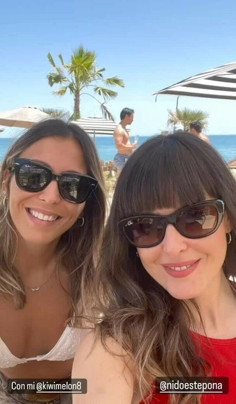 Pettans Nacktpornos auf OnlyFans