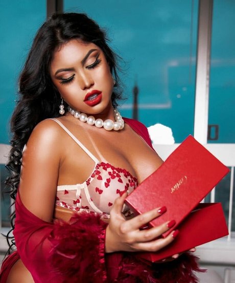 Goddess Isis OnlyFans-Leaks