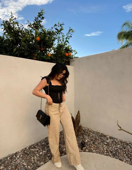 yourprincesslol OnlyFans schlank