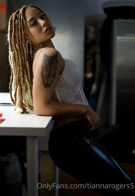 Tiannarogers5 Leaks von Nacktbildern auf OnlyFans