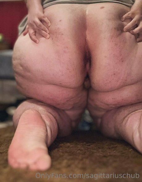 sagittariuschub OnlyFans Model Bilder