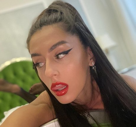 Adalline NSFW OnlyFans