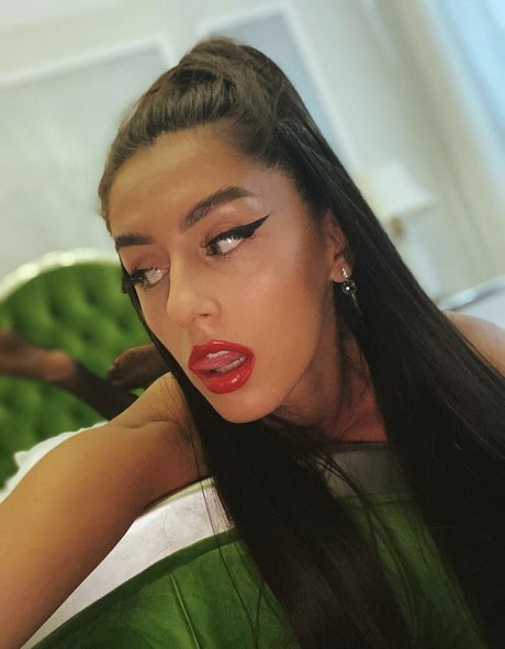 Adalline Po OnlyFans