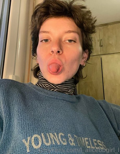 l alicebbgirl l OnlyFans geleakte Bilder