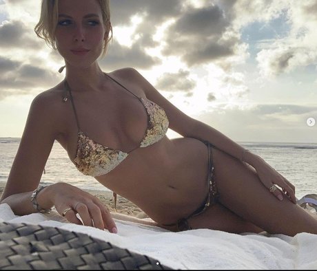 Oxana Streltsova OnlyFans kostenlos geleakt