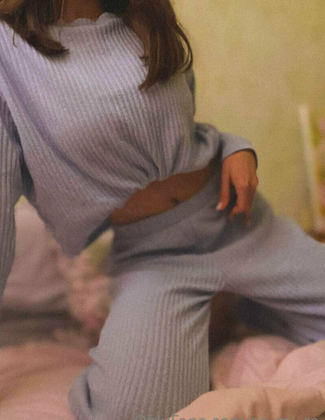 sa mi ra Gratis OnlyFans