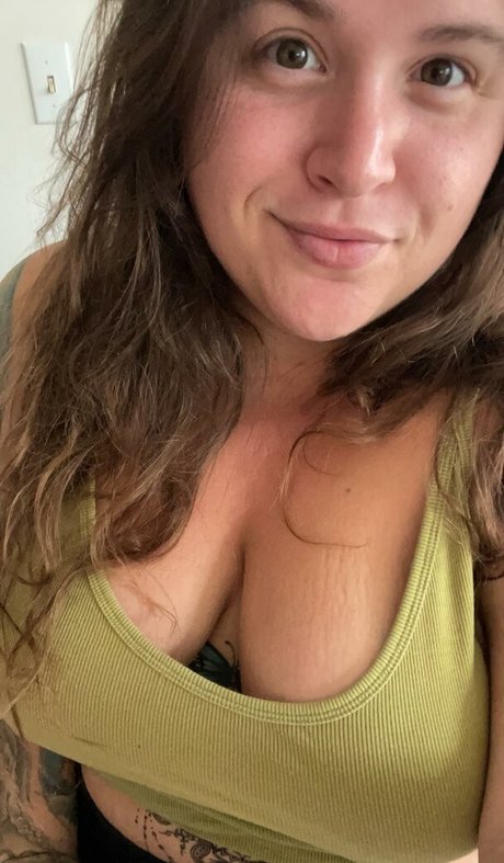 HandfulHeather OnlyFans-Bilder