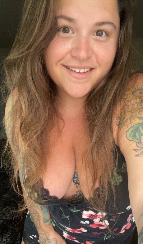 HandfulHeather OnlyFans Leak