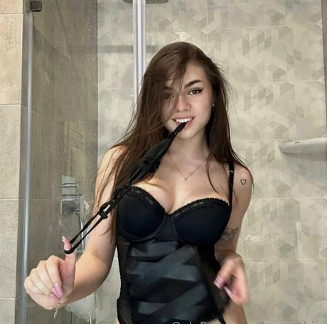 love whip OnlyFans Bilder