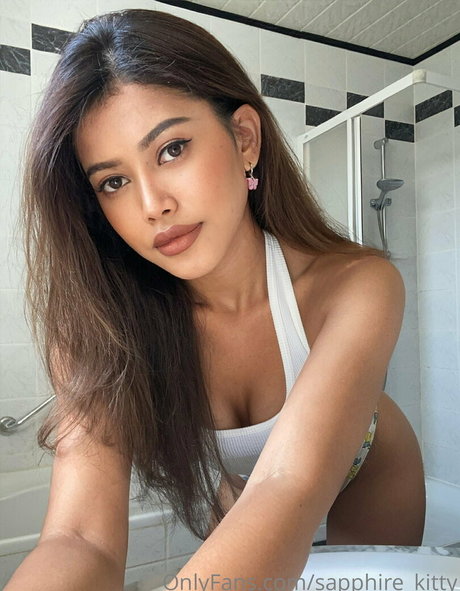 sapphire kitty Leaked OnlyFans Content