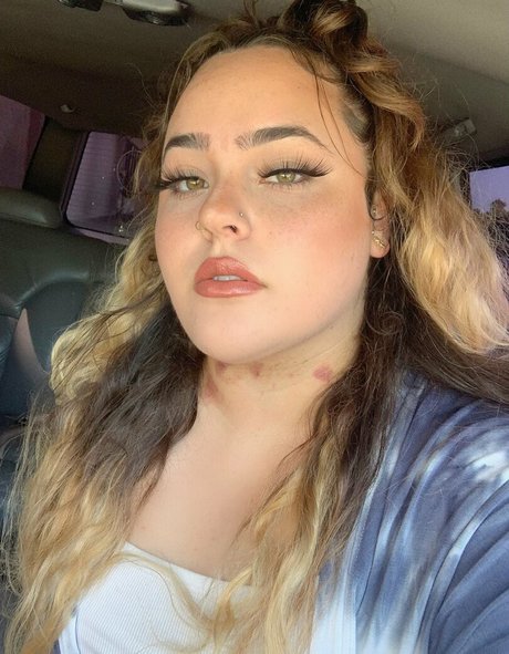 Yumi Analiyah XXX Leak OnlyFans