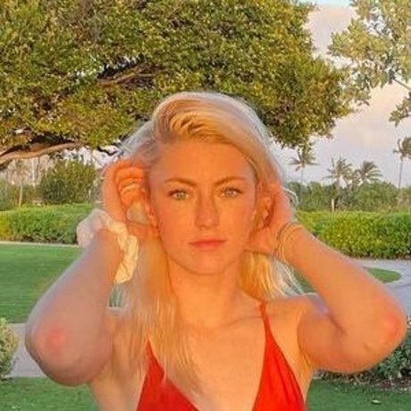 Autumnrosehoney OnlyFans Nacktfotos