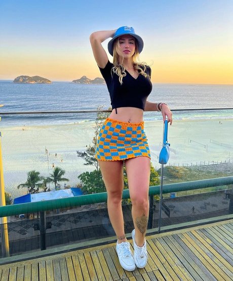 Leticia Ferrazzani Gratis OnlyFans Inhalte