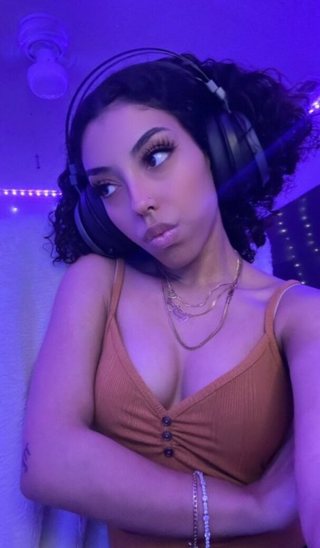 Empress Mirai OnlyFans Leaks