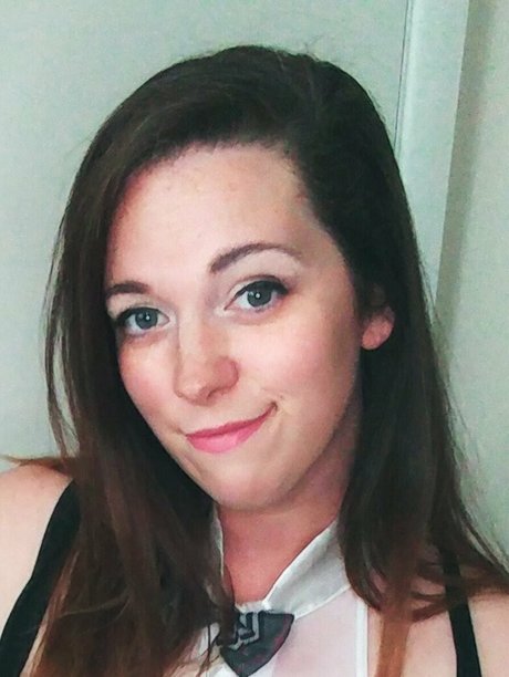 mars kitten NurlyFans-Brüste