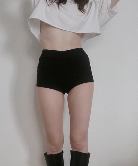 skoomacat OnlyFans Striptease