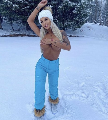 Nikola Rihova OnlyFans Leak