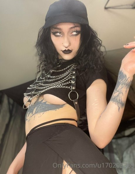 domtrickzz OnlyFans Nacktfotos