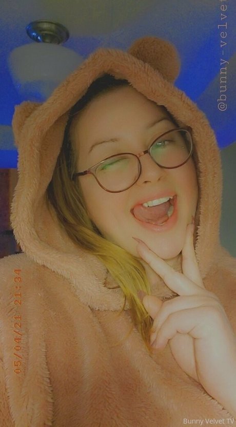 bunnyvelvettvfree Leaks von Nacktbildern auf OnlyFans