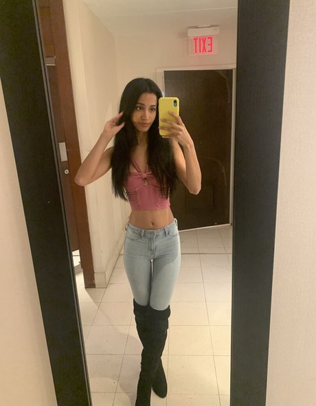 Ally Casper Nacktbilder von OnlyFans