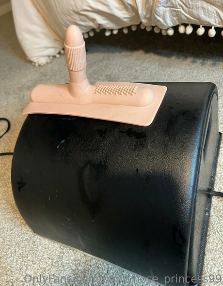 pantyhose princess99 OnlyFans Nacktbilder geleakt