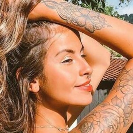 Beatriz Assis Nacktbilder auf OnlyFans