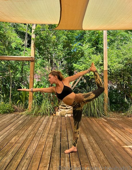 Chey212 OnlyFans Nacktfotos